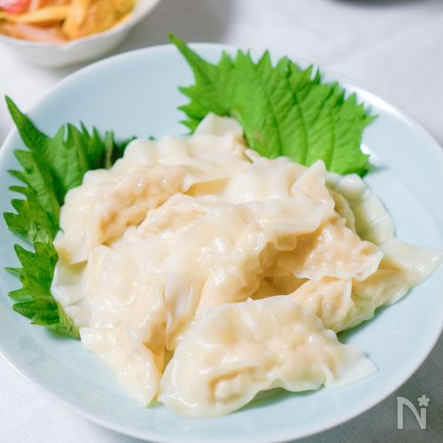 あっさり和風!鶏むね肉と白菜の和風水ギョーザ