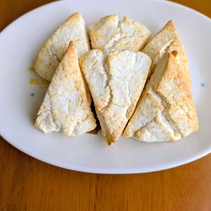 ゆきまる🐬🫧の作ってみた!投稿(【シンプル米粉スコーン】米粉だけ!簡単☆卵・バター不使用)