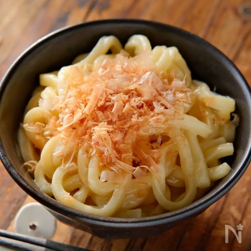 【チーズおかかうどん】レンジ4分/頑張らない私ごはん
