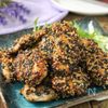 鶏むね肉で!プチプチごまチキン