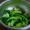 青梗菜とハムの中華和えの工程2
