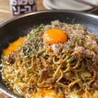 カリカリチーズの羽根つき焼きそば