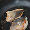 【冷めてもおいしい冬のごちそう】さわらのバター照り焼きの工程1