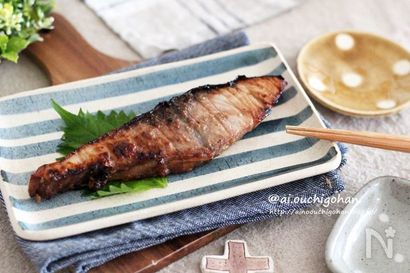 普通のブリの照り焼きに飽きたら♡ぶりのにんにく味噌照り焼き♡
