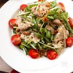 【ボリュームサラダ！】豚肉と水菜の甘辛にんにくおかかだれ
