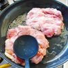 だしバターチキンステーキの工程2
