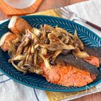仕込んでおけば焼くだけ◎【鮭ときのこのうま塩バター焼き】