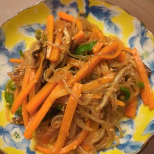 たりおの作ってみた!投稿(旨味たっぷり♡【しらたきと野菜のチャプチェ風炒め】腸活にも◎)