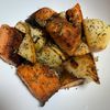 ゆっこの作ってみた!投稿(ホクホク香ばしい♡鮭ポテトのコンソメバター炒め)