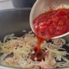 にんにく無しでも大満足！チーズとツナのトマトパスタの工程3