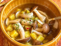 【さつまいもときのこのコンソメスープ】秋に食べたい♪ほっこり