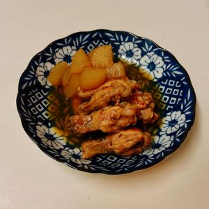 りんの作ってみた!投稿(【じゅわっとやわらか♡手羽元と大根の煮物】時短にしみしみ♡)