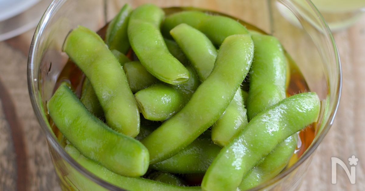 枝豆のあごだしつゆ漬け。素材の味が引き立つ、夏のおつまみ。