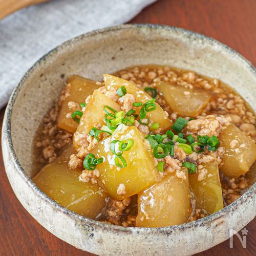 【冬瓜の鶏そぼろ煮】15分で旨味たっぷり腸活レシピ