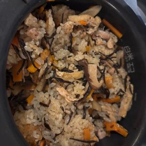 Michamiの作ってみた!投稿(炊飯器で簡単！基本の【五目炊き込みご飯】のレシピ)