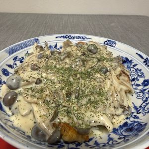 PONZの作ってみた!投稿(ワンパン15分！【上州地鶏のステーキきのこクリームソース】)