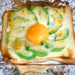 String Ting ブランチ アボカド 目玉焼き トースト ブランチに☆アボカド目玉トースト レシピ・作り方 by きのこの