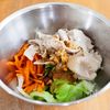 『キャベツと豚しゃぶのにんにく醤油和え』茹でて和えるだけ☆の工程4