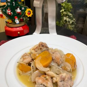 みっさキッチンの作ってみた!投稿(鶏肉と柿の煮込み)