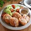 マスタードソースで食べる【秋鮭とゆめいころのコロッケ】