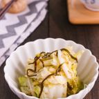 ポリ袋で簡単お手軽♪さっぱり美味しい♡塩昆布と白菜の浅漬け