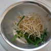 レンジで簡単♪もやしとニラのナムルの工程2