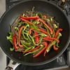 【冷凍こんにゃくの彩り青椒肉絲】節約レシピ♪の工程3