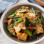 簡単15分☆『豚バラ厚揚げと小松菜の旨辛味噌炒め』ご飯進む！