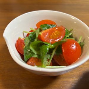 こむぎの作ってみた!投稿(ミニトマトと三つ葉のわさび醬油マリネ)