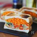 カラフルオムレツのわんぱくサンド
