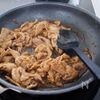 『豚肉とオクラのとろたま甘辛炒め』たれが絡む♪ご飯が進む‼︎の工程4