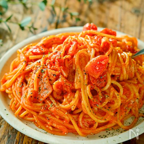 【ガーリックトマトチーズパスタ】ワンパン煮るだけ包丁いらない