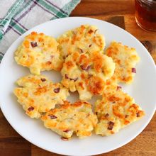 二歳児爆食べ！【カリもち♪さつまいもと米粉のチーズおやき】