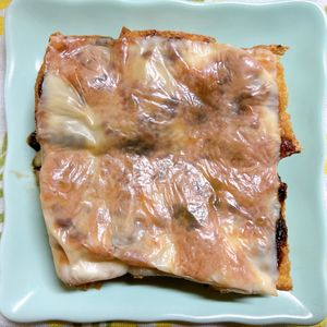 チョビの助の作ってみた!投稿(海苔の佃煮と柚子胡椒で《居酒屋風♡厚揚げチーズピザ》)