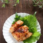 冷めてもおいしい♪梅肉だれのえのき豚巻き