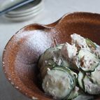 生ズッキーニとサバ缶のヨーグルトサラダ