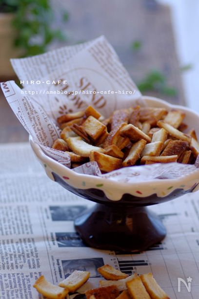 材料3種!パンの耳ラスク☆