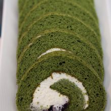抹茶小豆ロール
