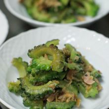 ツナとゴーヤのシンプル炒め