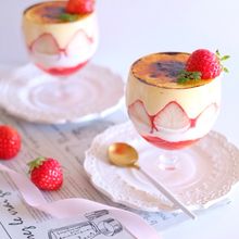いちごのブリュレパフェ