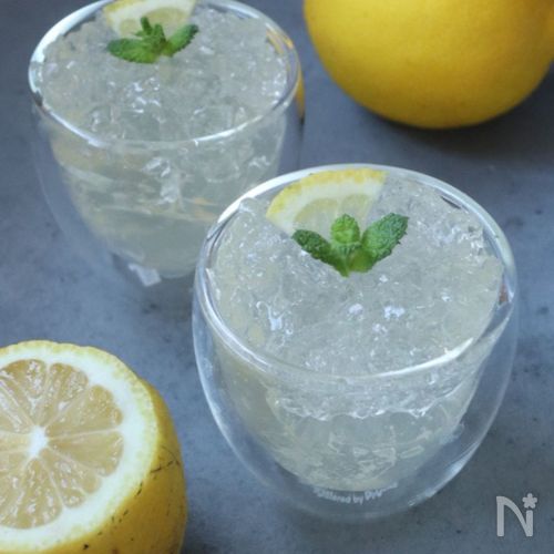 炭酸水で作る♪シュワシュワレモンゼリー
