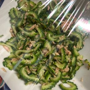 ZnOの作ってみた!投稿(過去一美味しい《ゴーヤの旨だれ♡ツナサラダ》)