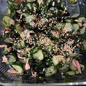 ふうちゃんの作ってみた!投稿(子どもも食いつく♡ツナときゅうりとわかめの酢の物)