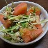 もかめーるの作ってみた!投稿(3分で作れる☆『水菜とトマトの胡麻おかかポン酢和え』)