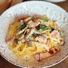 【ベーコンとほうれん草のクリームパスタ】まろやかソース♡