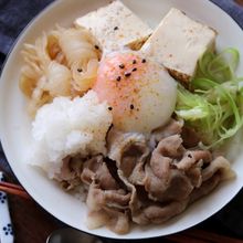 豚すきおろし丼。