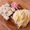 【のり塩じゃがもちガレット】カリもち♪余ったお餅消費に！の工程1