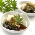 ピリ辛味のピータン豆腐