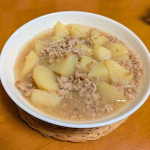 ゆきまる🐬🫧の作ってみた!投稿(【じゃがいものそぼろ煮】材料2つでカンタン大満足♪)