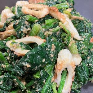 あっこの作ってみた!投稿(簡単節約あと1品！ほうれん草と竹輪の胡麻和え【お弁当にも】)